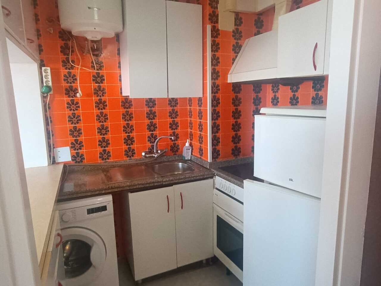 1 Bed, 1 Bath, ApartmentFor Sale, Playa Honda, Murcia