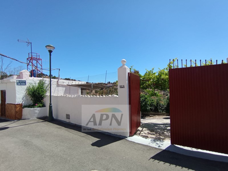 4 Bed, 1 Bath, HouseFor Sale, Cártama, Malaga