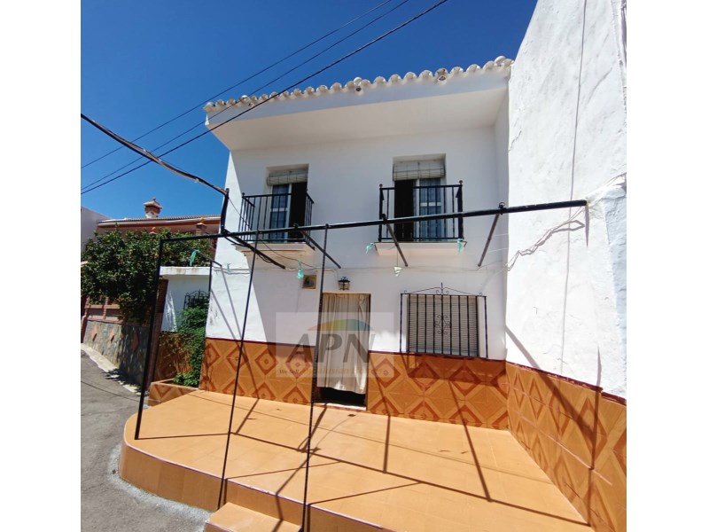 4 Bed, 1 Bath, HouseFor Sale, Cártama, Malaga