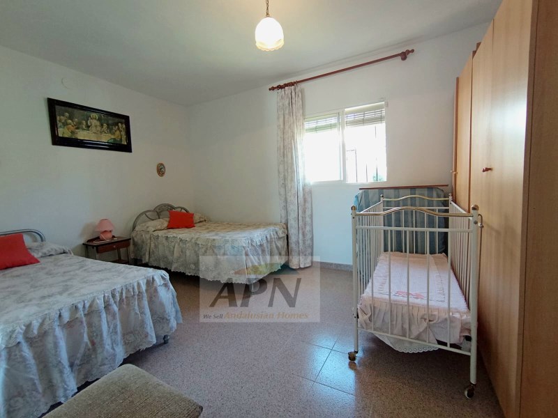4 Bed, 1 Bath, HouseFor Sale, Cártama, Malaga
