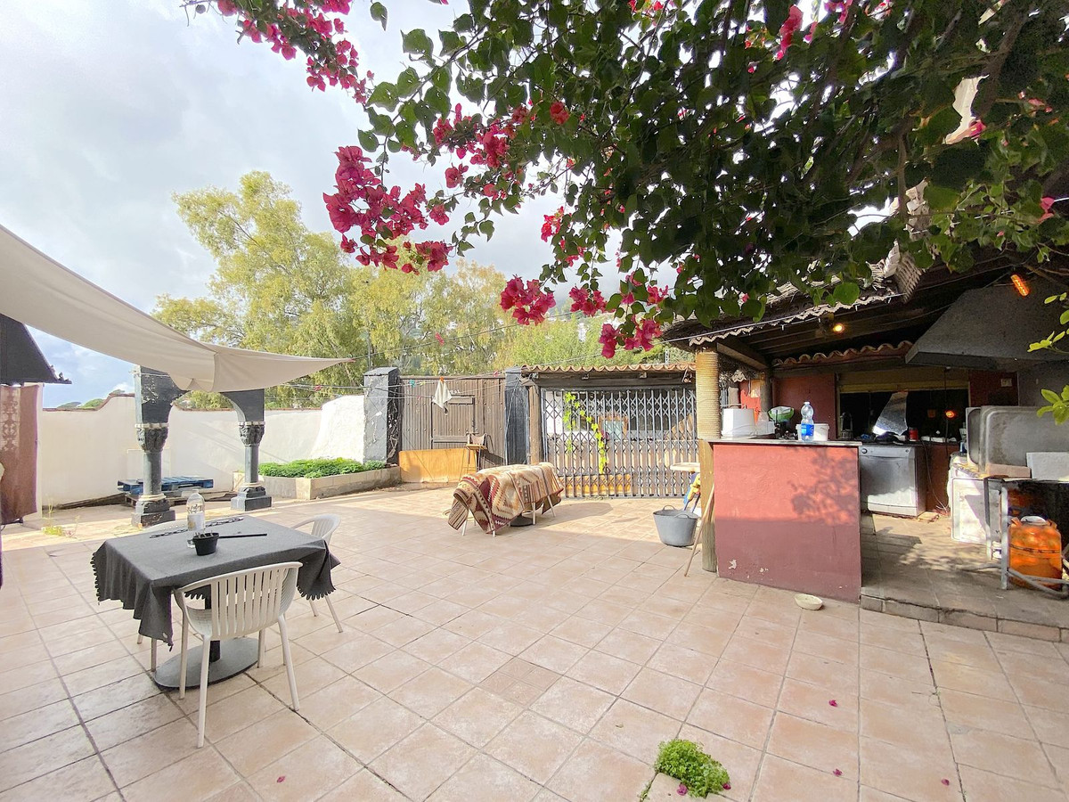 Commercial Property, For Sale