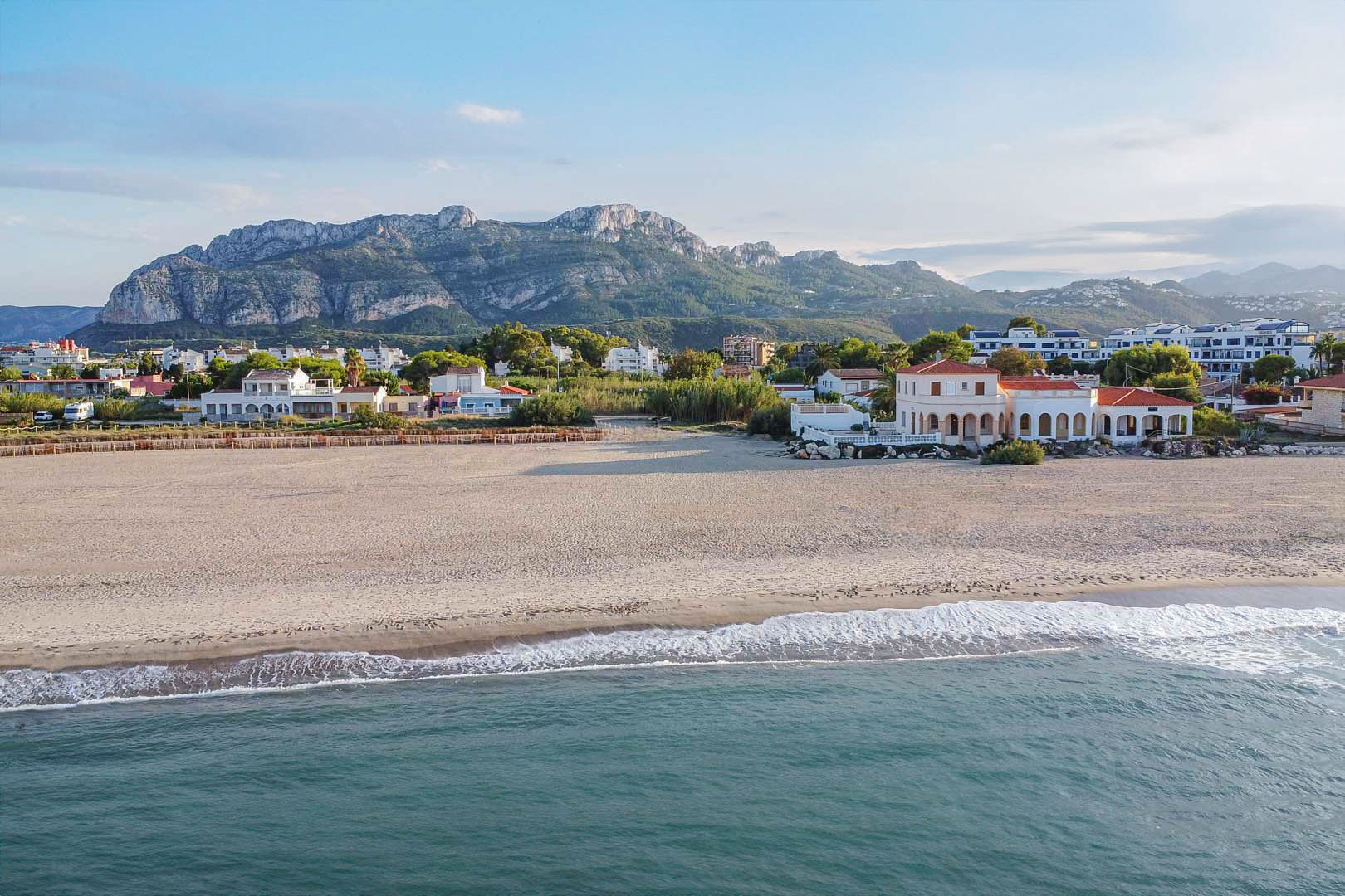 4 Bed, 5 Bath, HouseFor Sale, Denia, Alicante