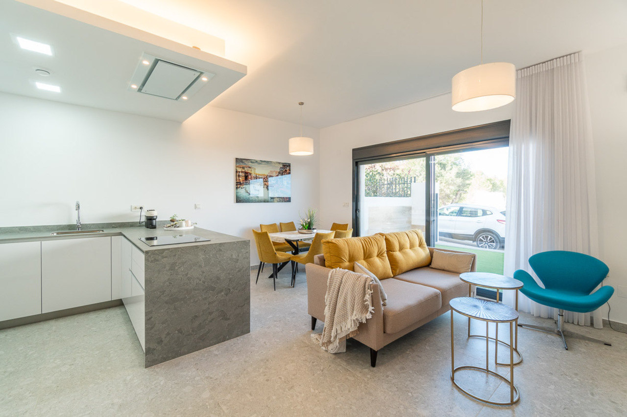 2 Bed, 2 Bath, ApartmentFor Sale, Torrevieja, Alicante