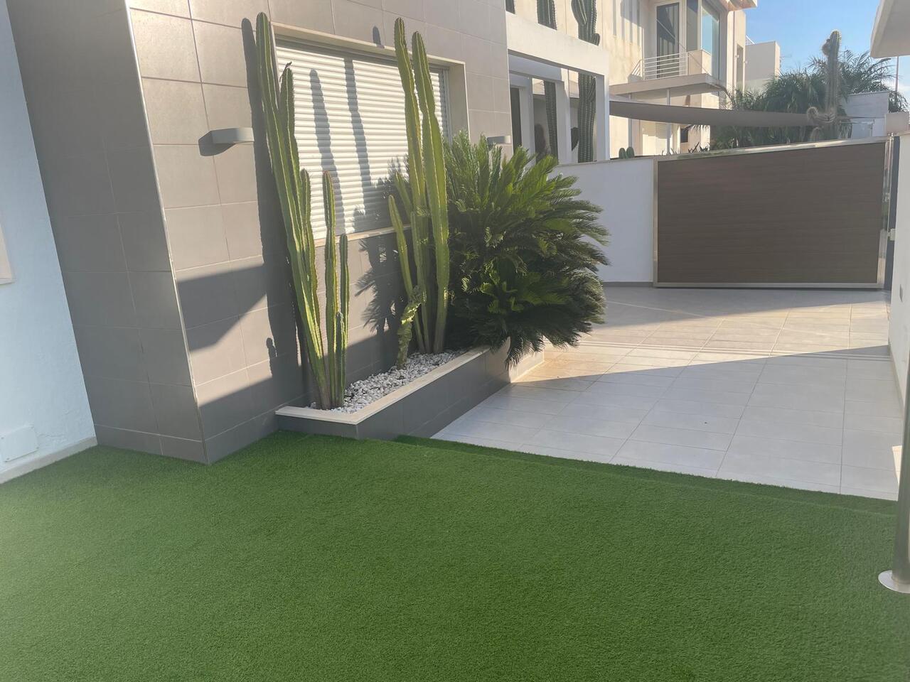 3 Bed, 4 Bath, HouseFor Sale, Pilar De La Horadada, Alicante