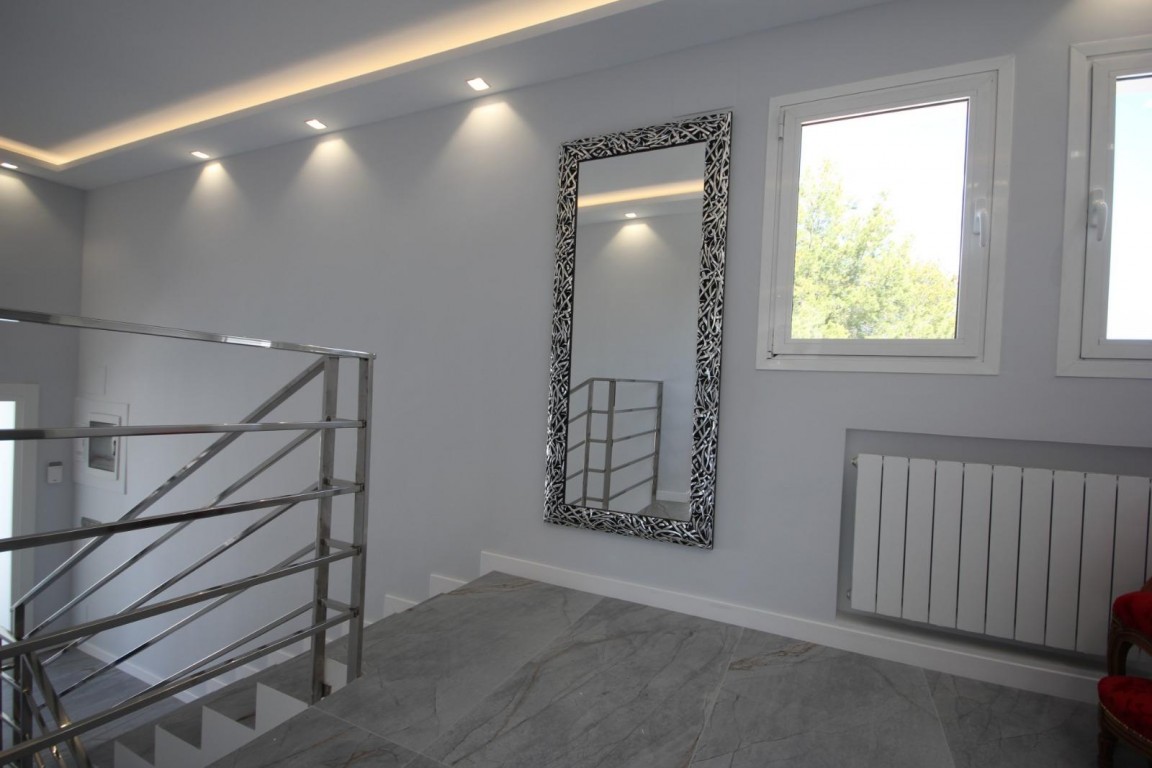 5 Bed, 4 Bath, HouseFor Sale, La Nucia, Alicante