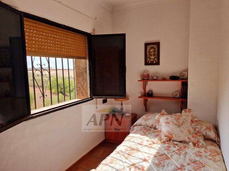 3 Bed, 2 Bath, HouseFor Sale, Álora, Malaga