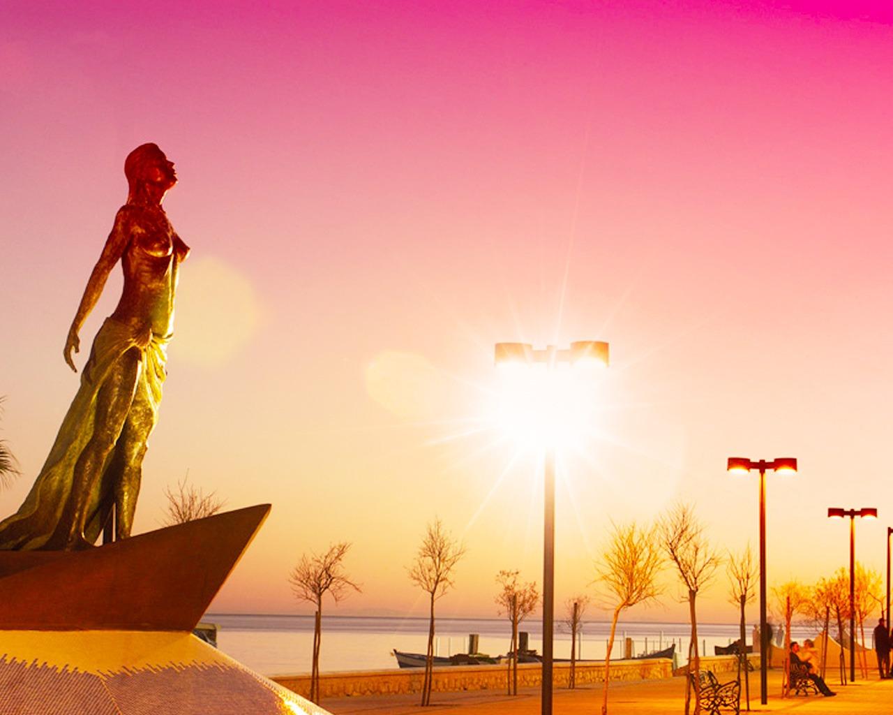 2 Bed, 1 Bath, ApartmentFor Sale, Fuengirola, Malaga