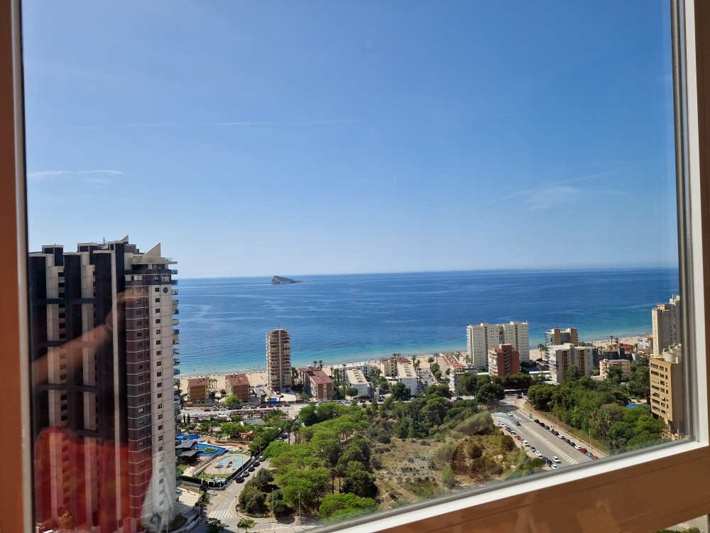 4 Bed, 3 Bath, ApartmentFor Sale, Benidorm, Alicante