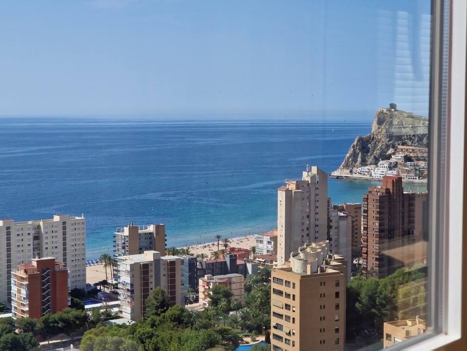 4 Bed, 3 Bath, ApartmentFor Sale, Benidorm, Alicante