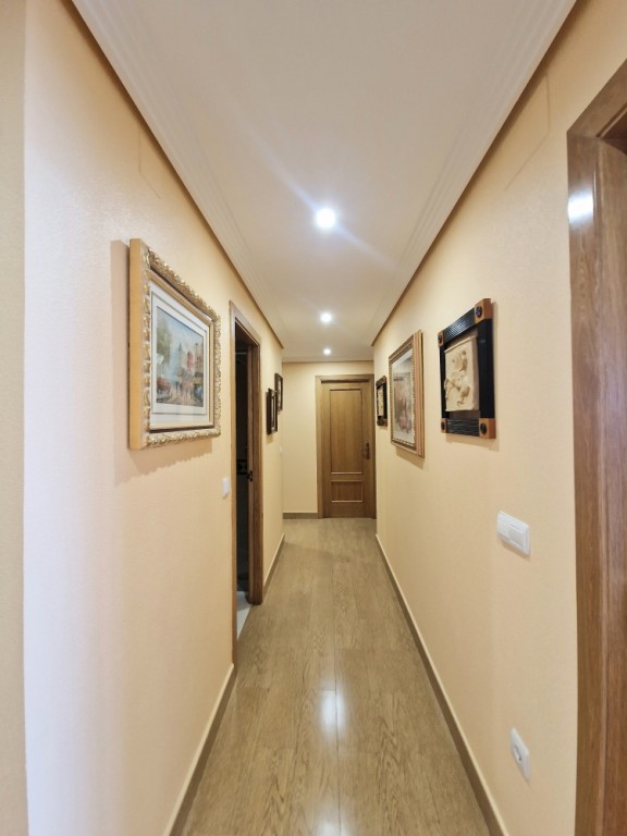 4 Bed, 3 Bath, ApartmentFor Sale, Benidorm, Alicante