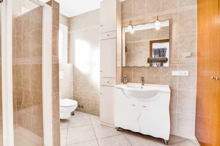 3 Bed, 2 Bath, HouseFor Sale, Calpe, Alicante