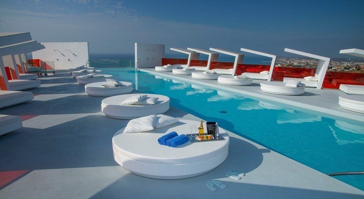 5 Bed, 4 Bath, HouseFor Sale, Benalmadena, Malaga