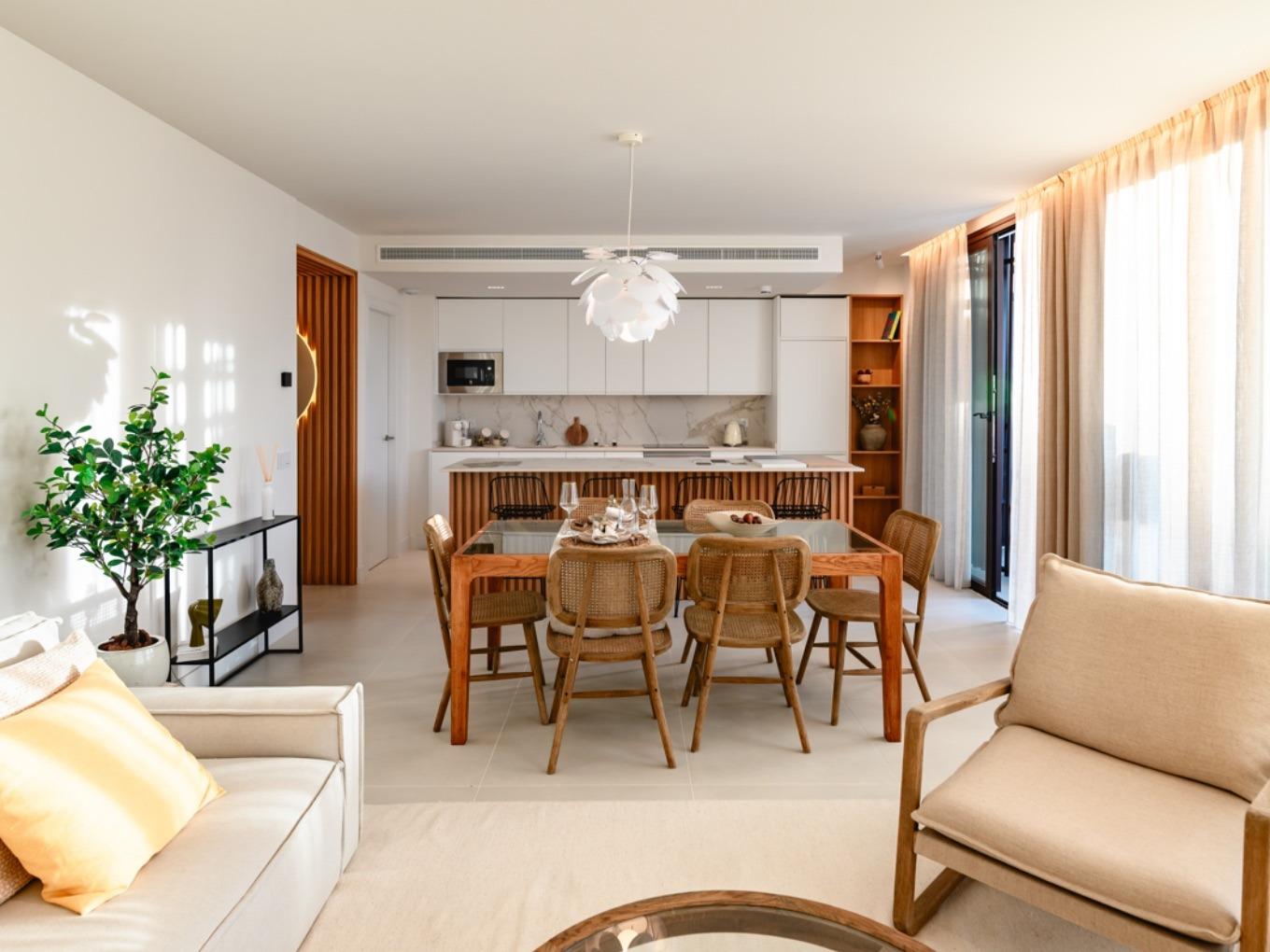 2 Bed, 2 Bath, ApartmentFor Sale, Fuengirola, Malaga