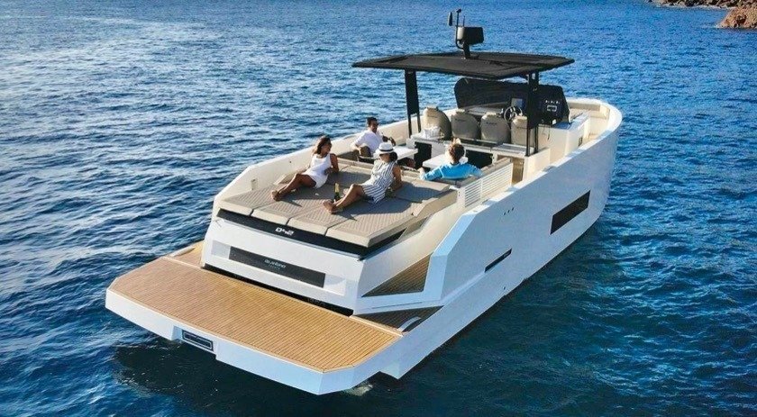 3 Bed, 2 Bath, ApartmentFor Sale, Fuengirola, Malaga