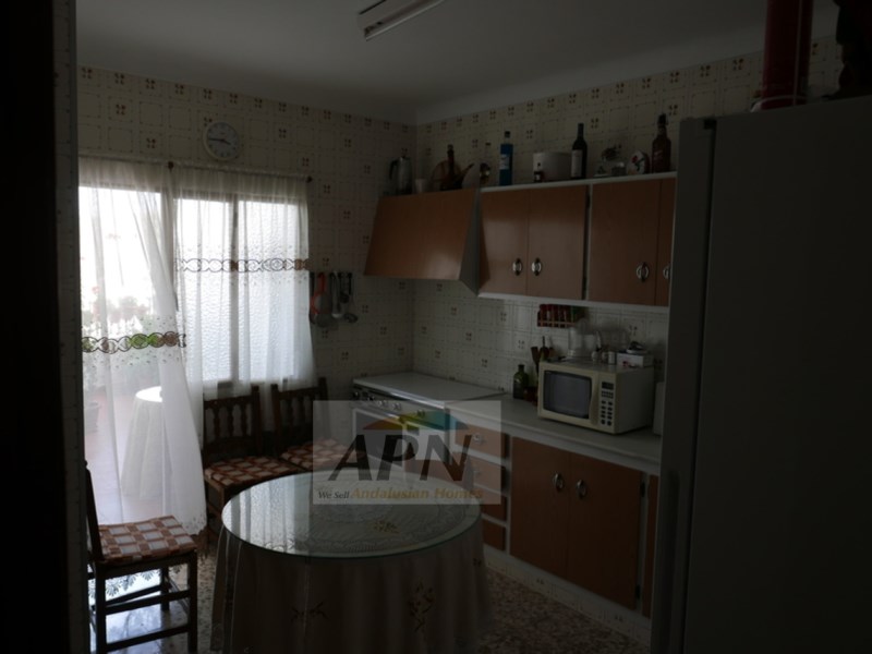 4 Bed, 2 Bath, HouseFor Sale, Álora, Malaga