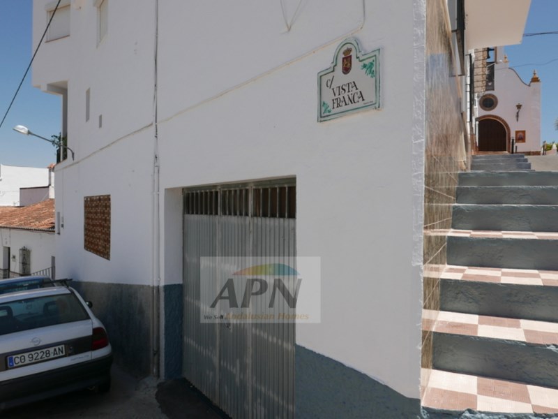 4 Bed, 2 Bath, HouseFor Sale, Álora, Malaga