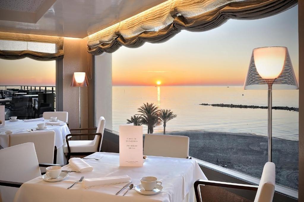 3 Bed, 4 Bath, ApartmentFor Sale, Benalmadena, Malaga