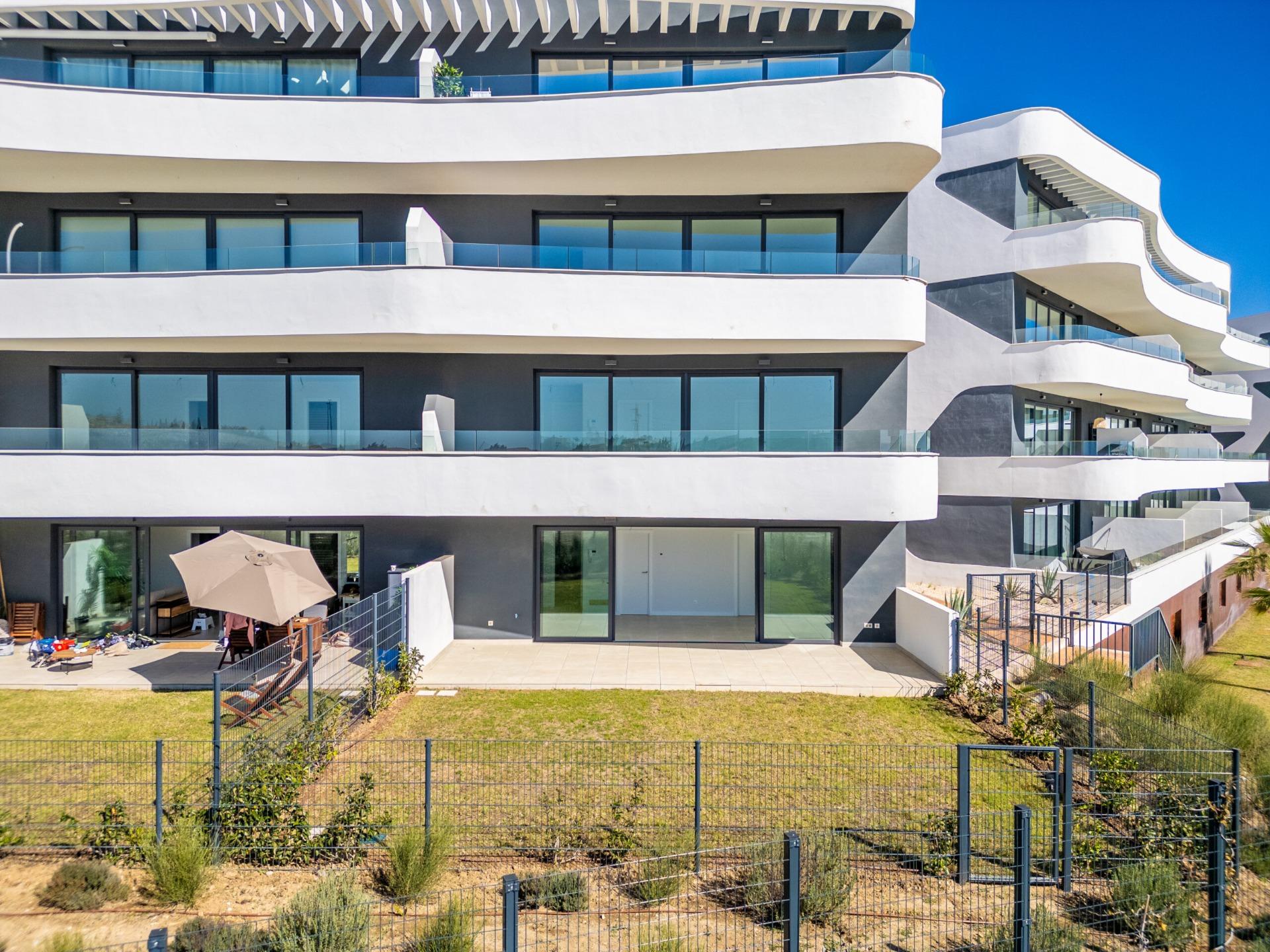 2 Bed, 2 Bath, ApartmentFor Sale, Fuengirola, Malaga