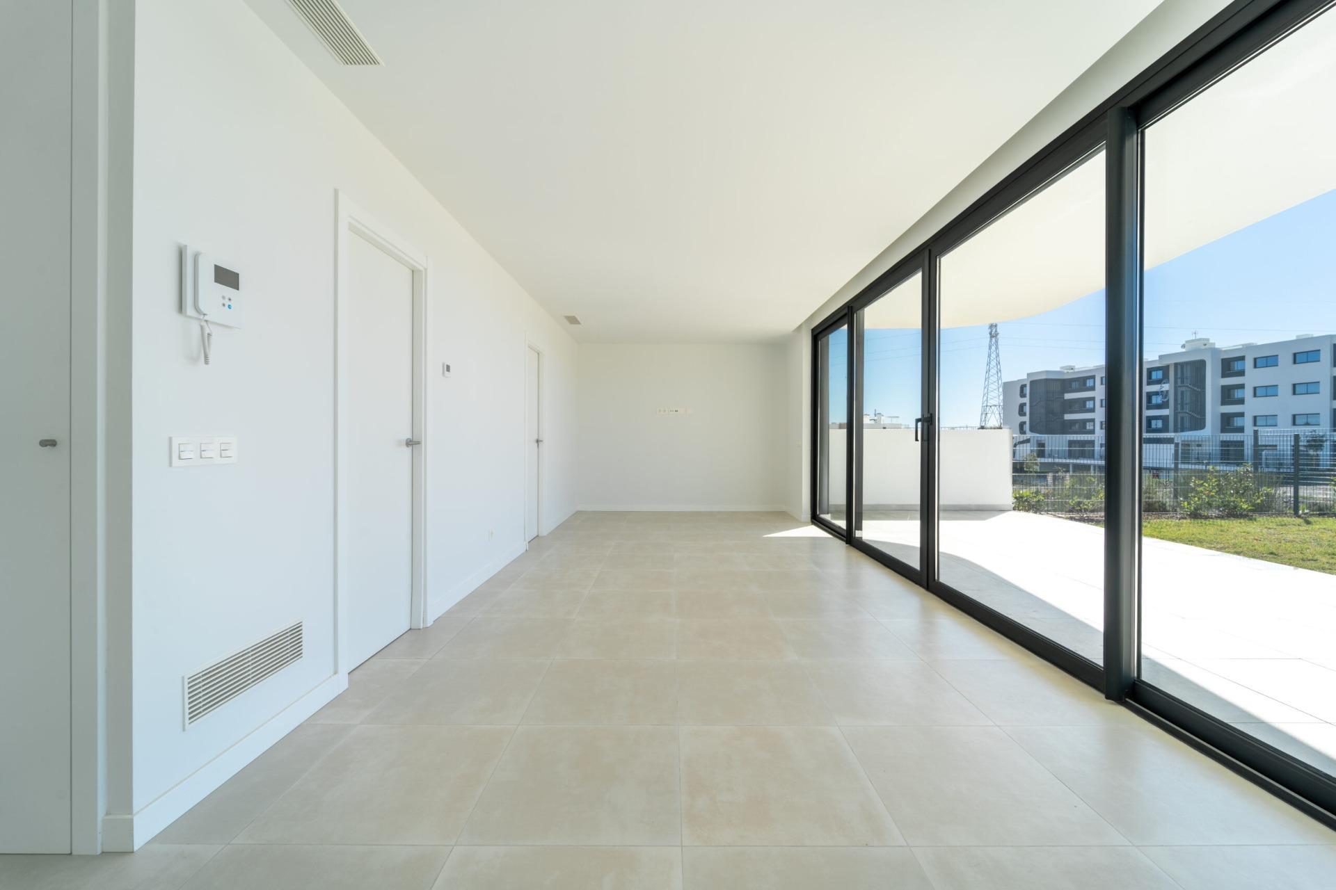 2 Bed, 2 Bath, ApartmentFor Sale, Fuengirola, Malaga