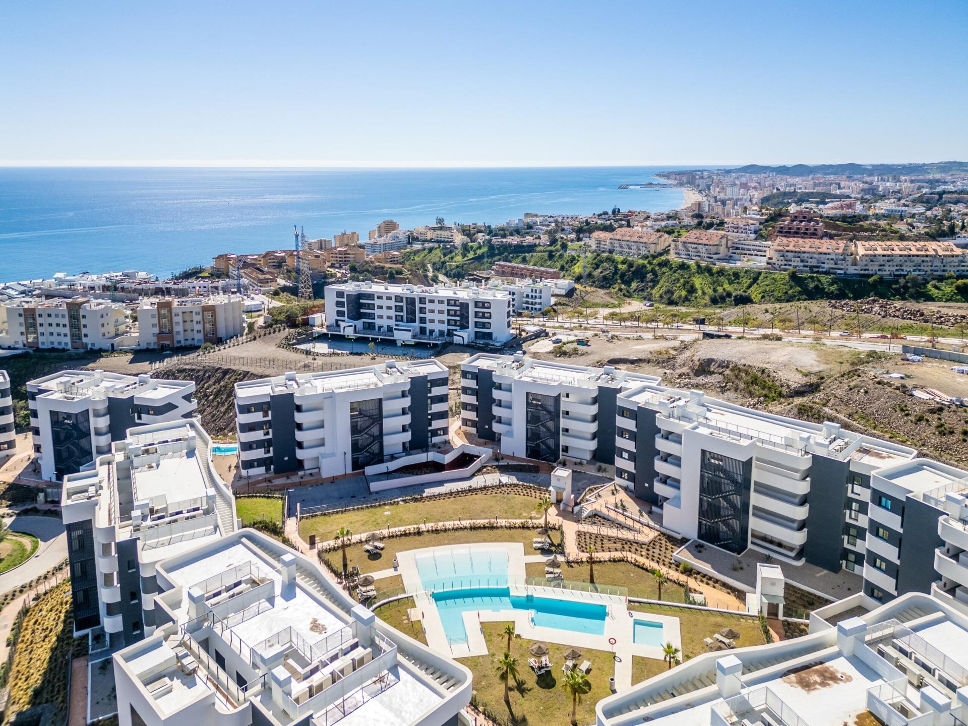 2 Bed, 2 Bath, ApartmentFor Sale, Fuengirola, Malaga