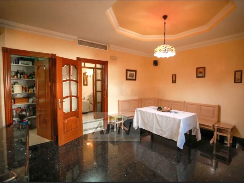 4 Bed, 4 Bath, HouseFor Sale, Pizarra, Malaga