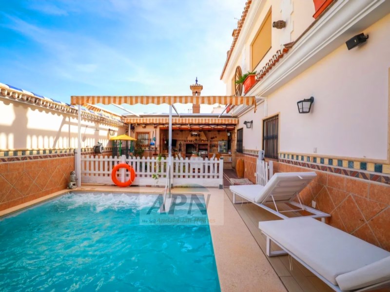 4 Bed, 4 Bath, HouseFor Sale, Pizarra, Malaga