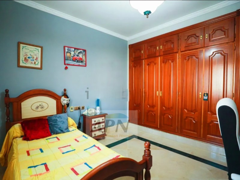 4 Bed, 4 Bath, HouseFor Sale, Pizarra, Malaga