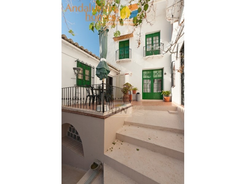 14 Bed, 9 Bath, HouseFor Sale, Álora, Malaga