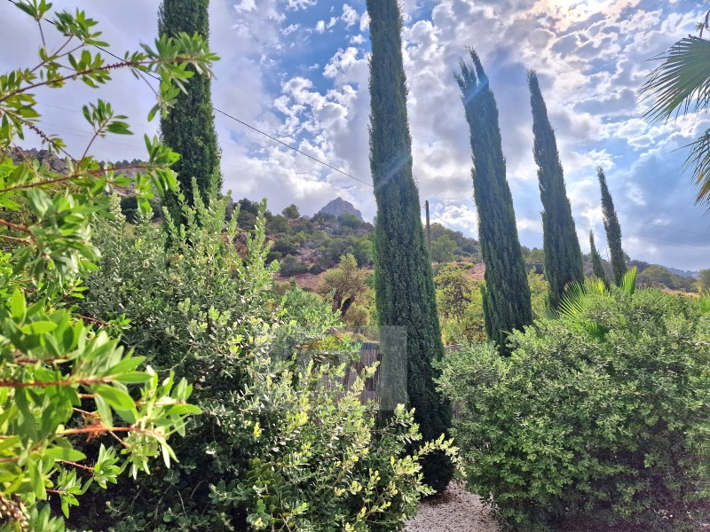 4 Bed, 2 Bath, HouseFor Sale, Álora, Malaga