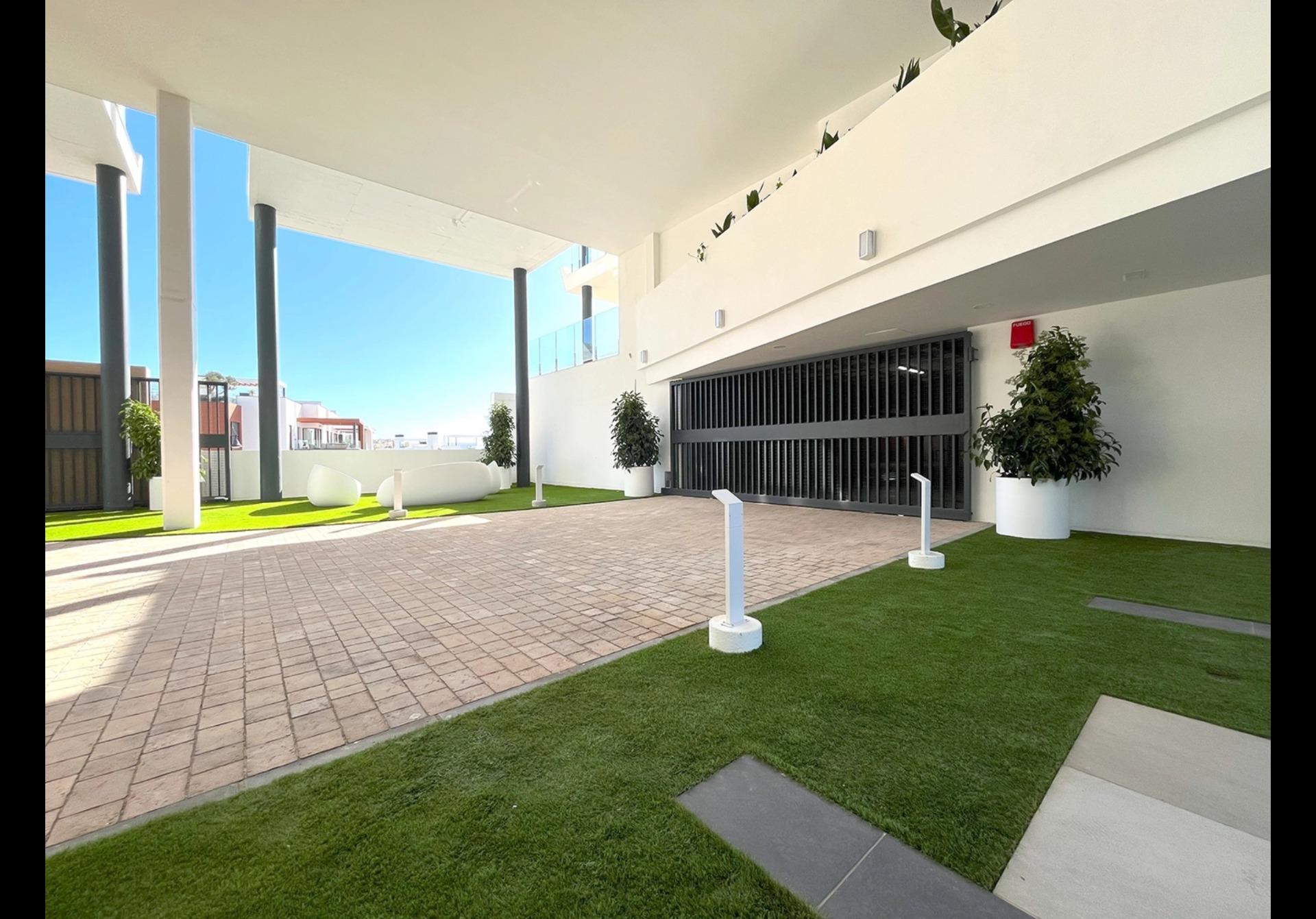 2 Bed, 2 Bath, ApartmentFor Sale, Fuengirola, Malaga