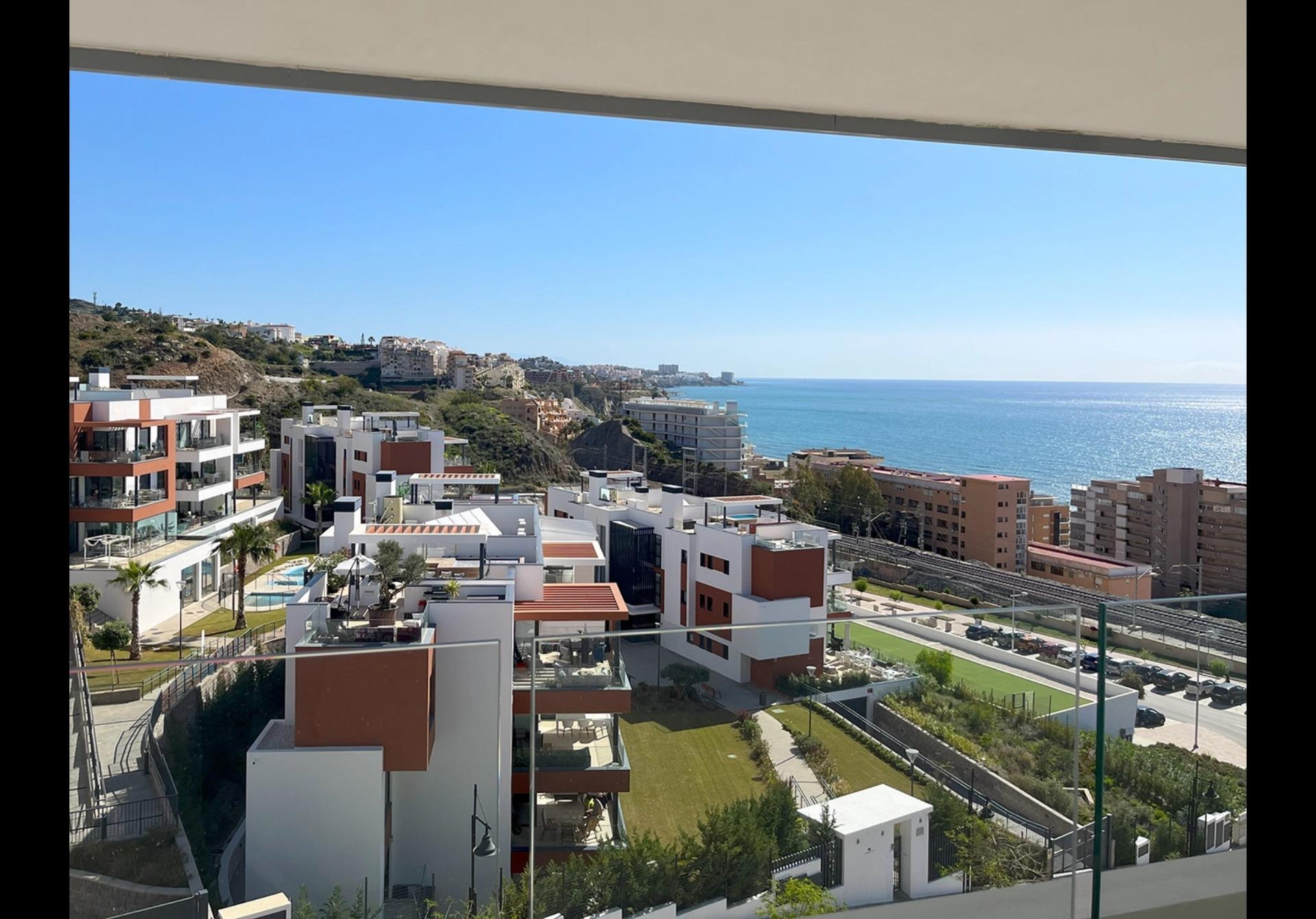 2 Bed, 2 Bath, ApartmentFor Sale, Fuengirola, Malaga