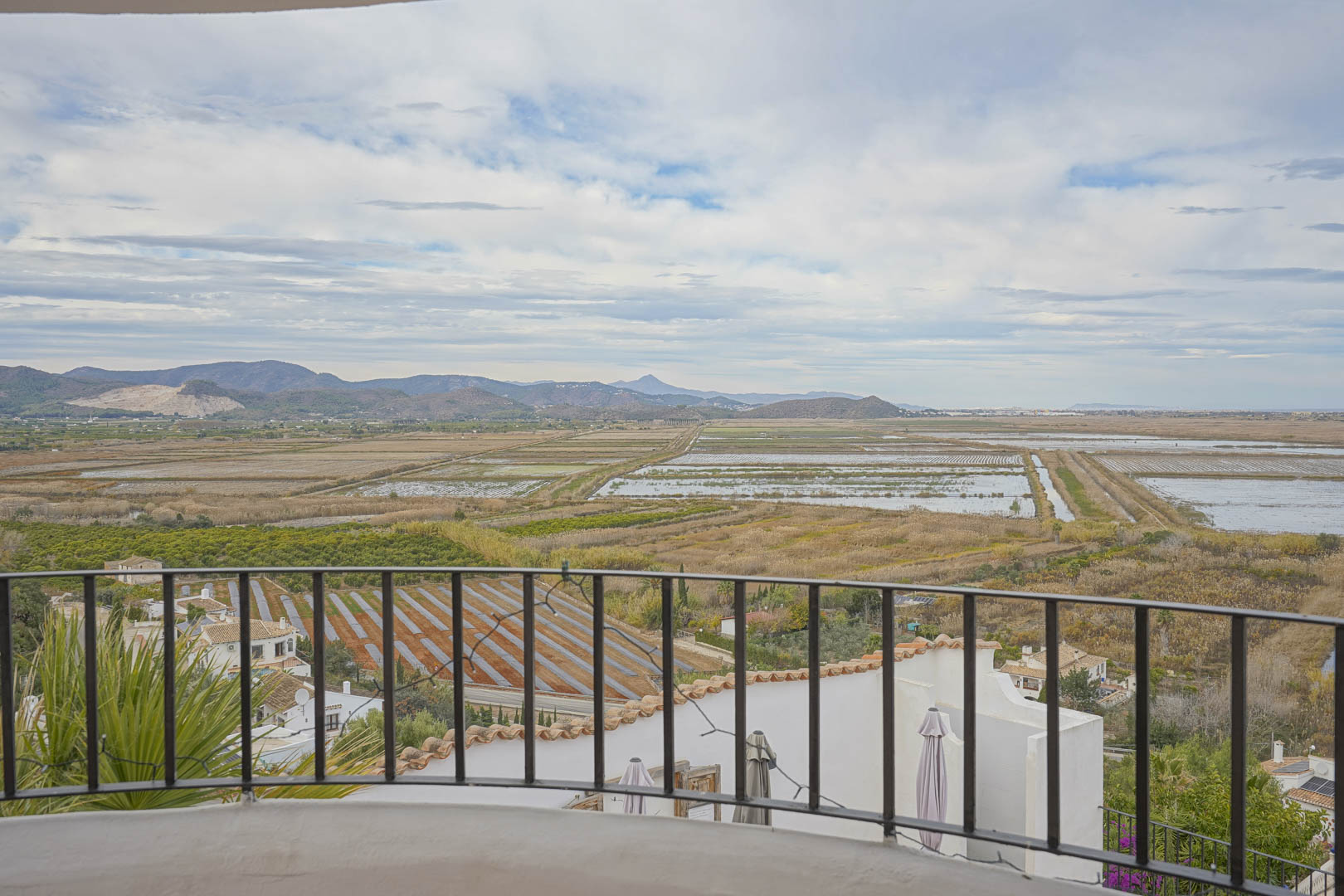 5 Bed, 4 Bath, HouseFor Sale, Pego, Alicante