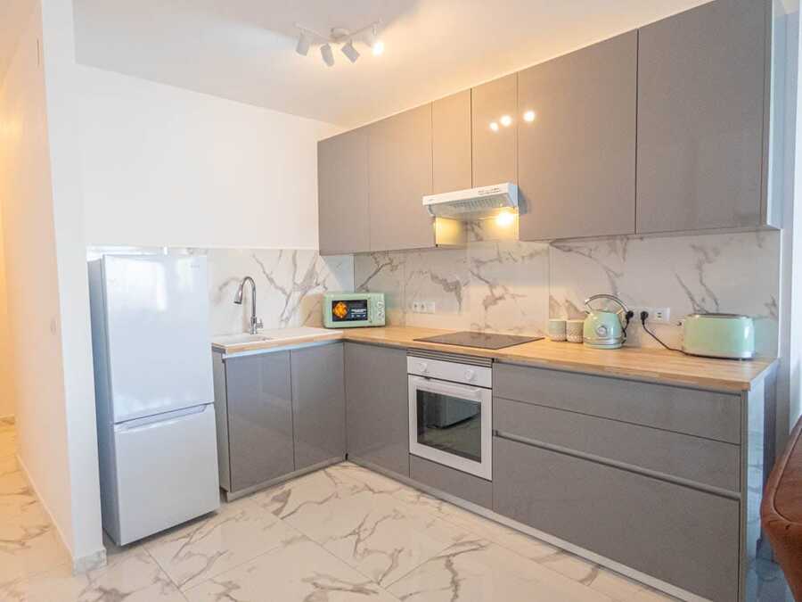 1 Bed, 1 Bath, ApartmentFor Sale, Villamartin, Alicante