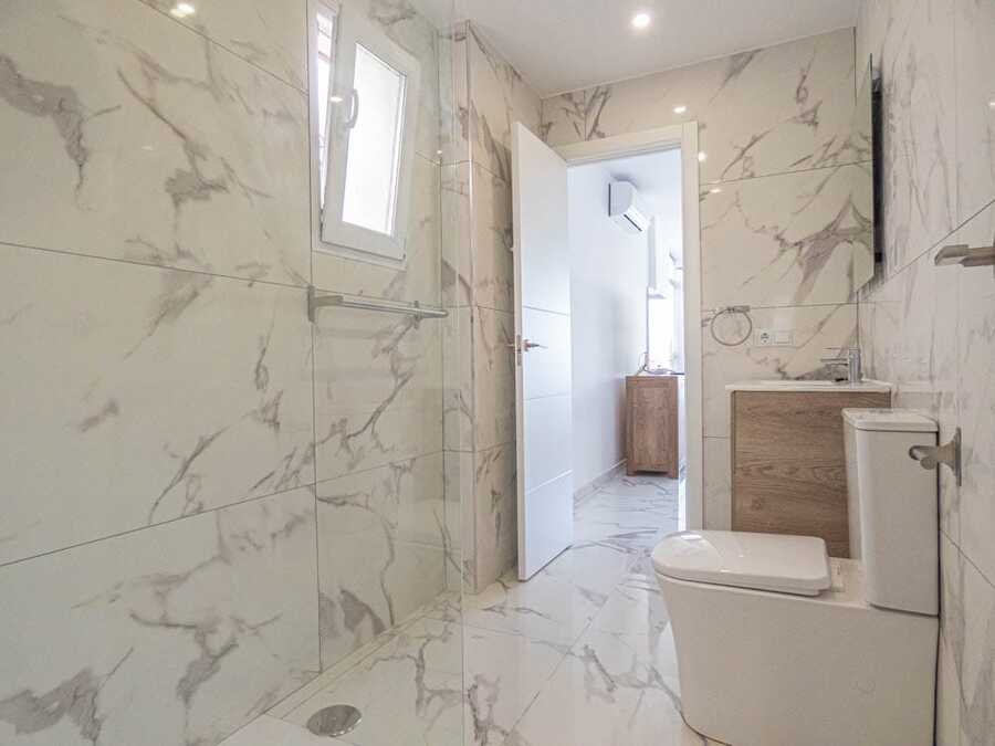 1 Bed, 1 Bath, ApartmentFor Sale, Villamartin, Alicante