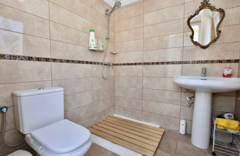 5 Bed, 4 Bath, HouseFor Sale, Javea, Alicante