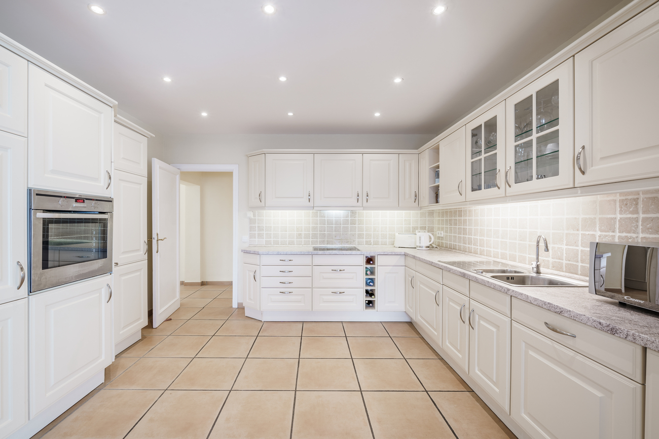 3 Bed, 2 Bath, HouseFor Sale, Santa Ponsa, Baleares