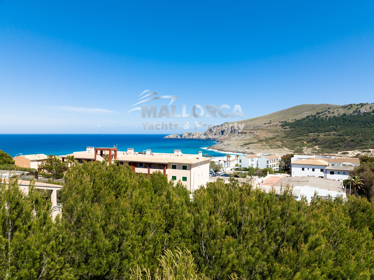 4 Bed, 6 Bath, HouseFor Sale, Cala Mesquida, Baleares