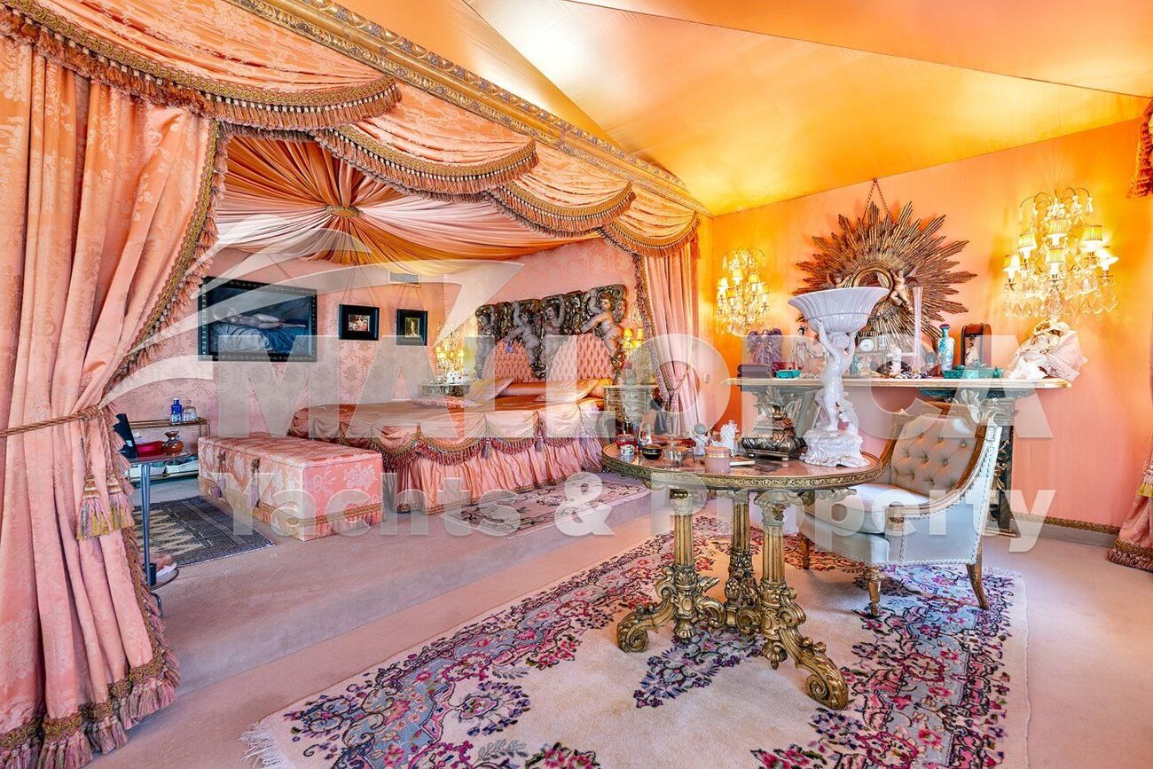 11 Bed, 10 Bath, HouseFor Sale, Gènova, Baleares