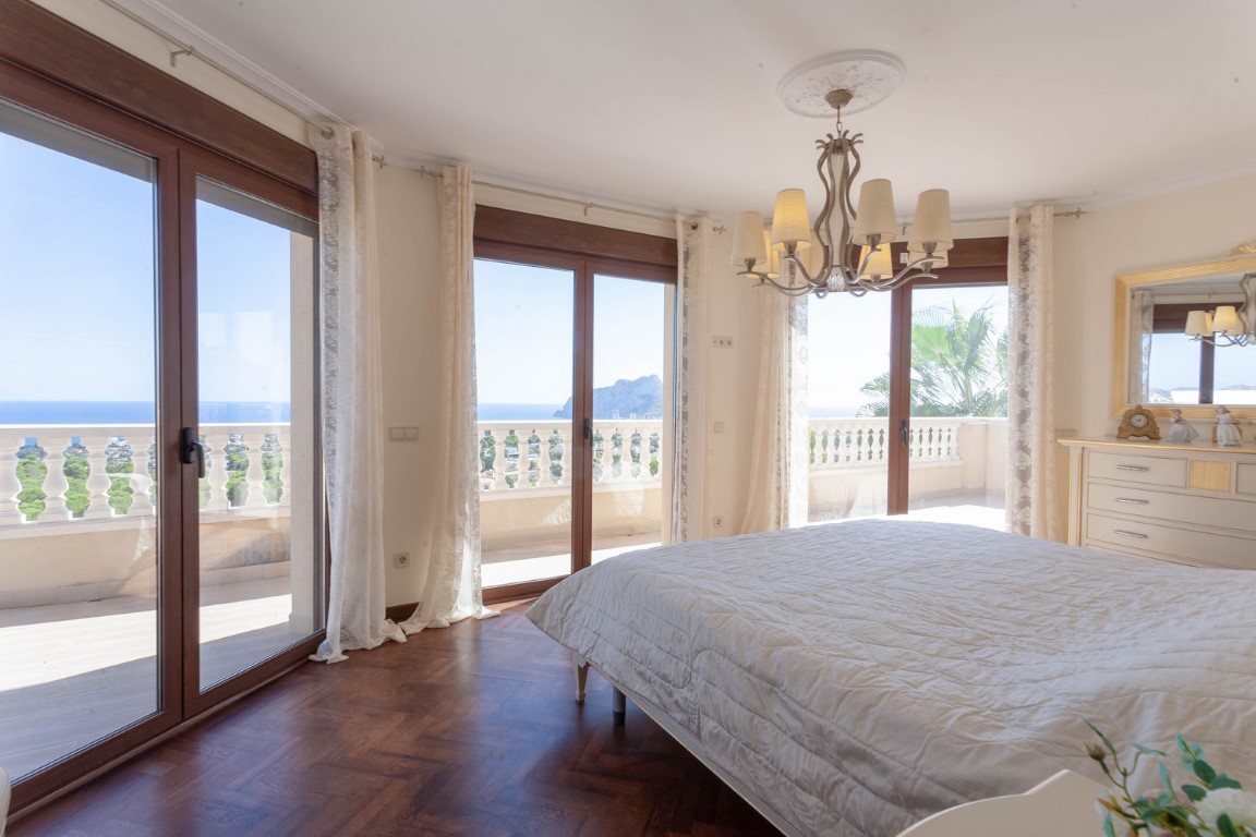 5 Bed, 5 Bath, HouseFor Sale, Calpe, Alicante