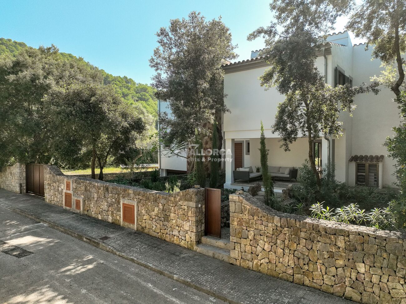 6 Bed, 3 Bath, HouseFor Sale, Sa Pobla, Baleares