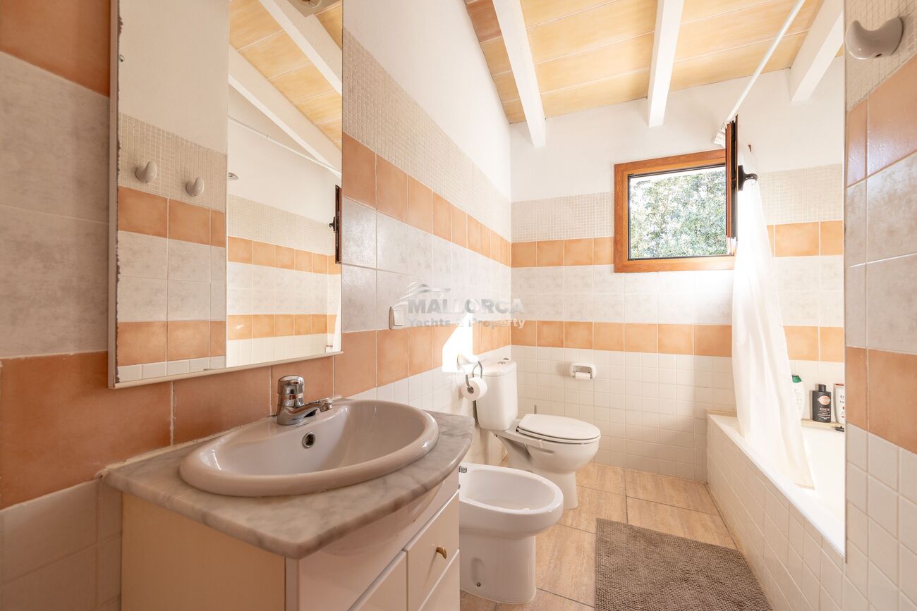 6 Bed, 3 Bath, HouseFor Sale, Sa Pobla, Baleares