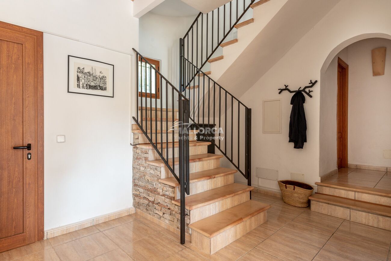 6 Bed, 3 Bath, HouseFor Sale, Sa Pobla, Baleares