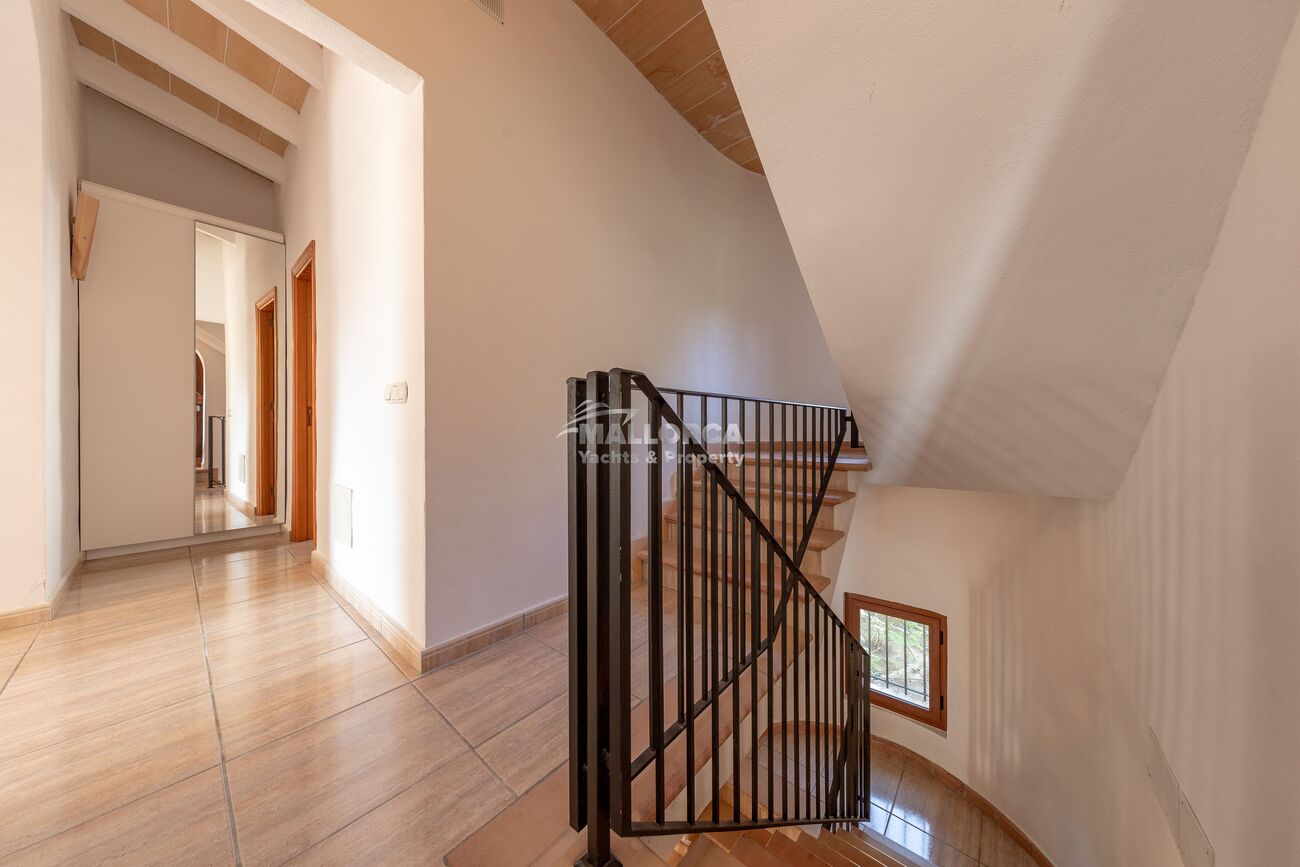 6 Bed, 3 Bath, HouseFor Sale, Sa Pobla, Baleares