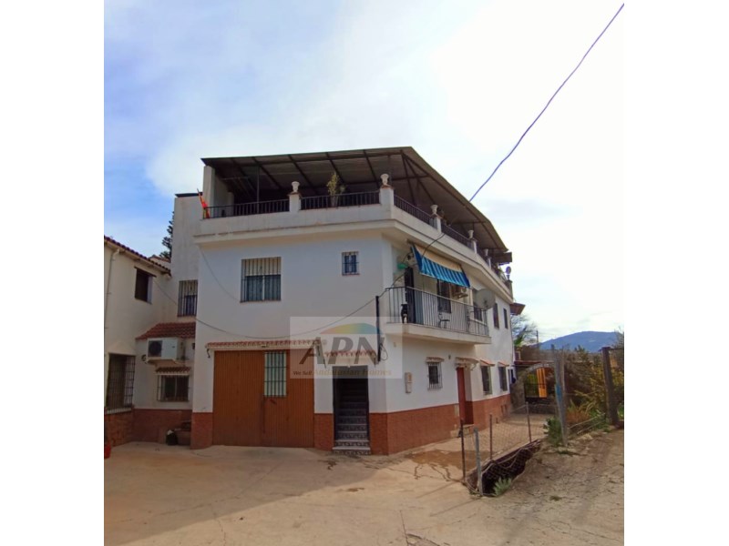 4 Bed, 1 Bath, HouseFor Sale, Álora, Malaga 4 Bed, 1 Bath, HouseFor Sale, Álora, Malaga