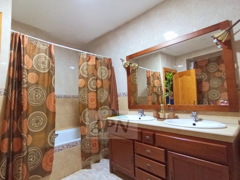 4 Bed, 1 Bath, HouseFor Sale, Álora, Malaga