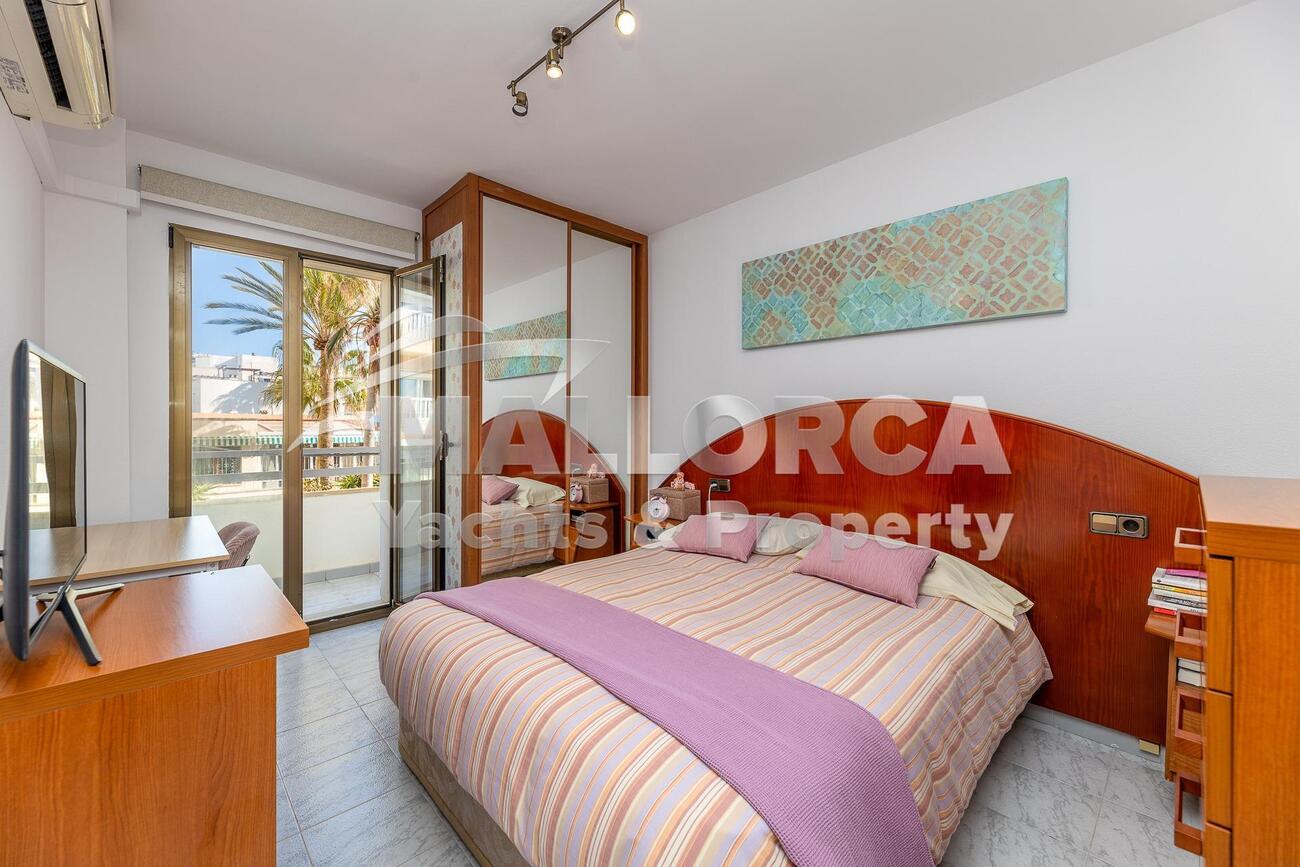 3 Bed, 2 Bath, ApartmentFor Sale, Palma de Mallorca, Baleares