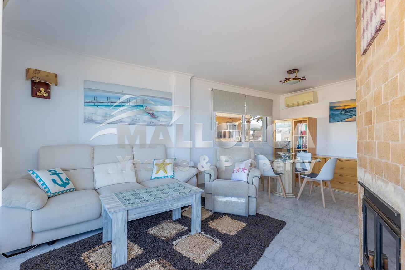 3 Bed, 2 Bath, ApartmentFor Sale, Palma de Mallorca, Baleares