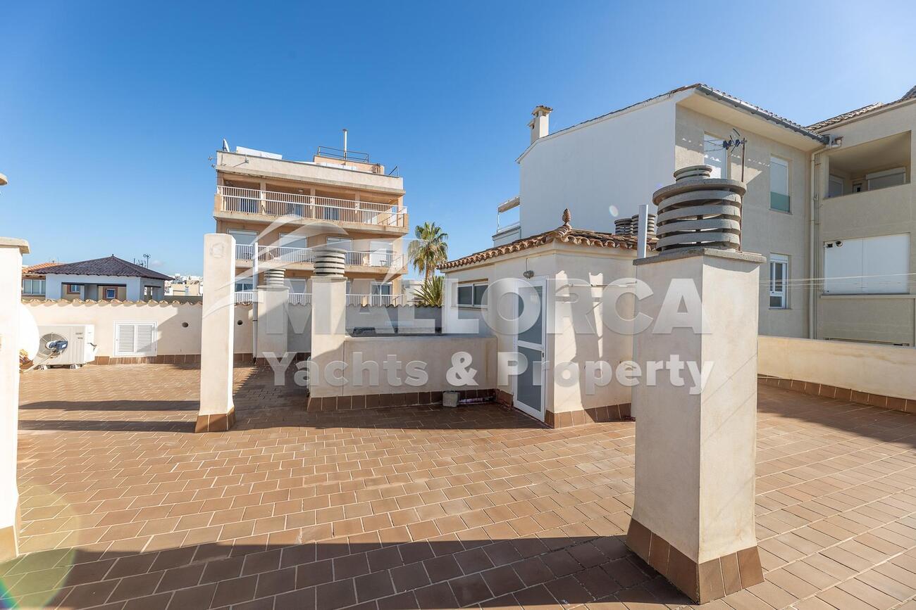 3 Bed, 2 Bath, ApartmentFor Sale, Palma de Mallorca, Baleares