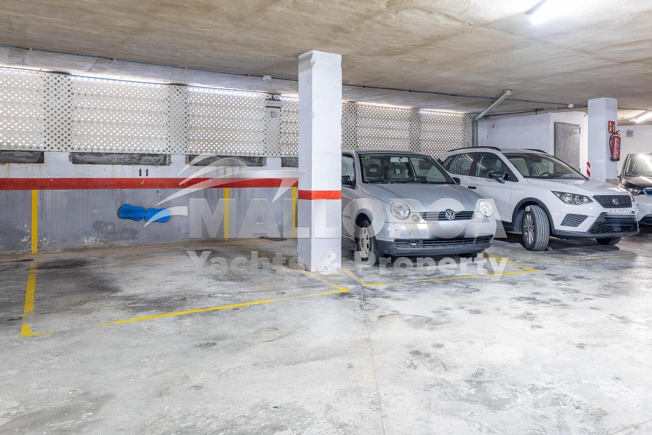 3 Bed, 2 Bath, ApartmentFor Sale, Palma de Mallorca, Baleares