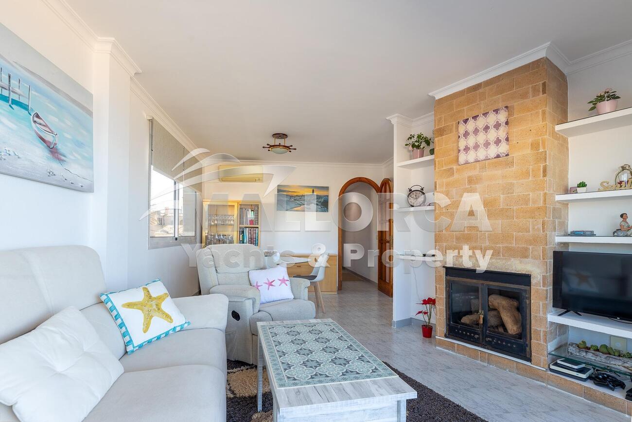 3 Bed, 2 Bath, ApartmentFor Sale, Palma de Mallorca, Baleares